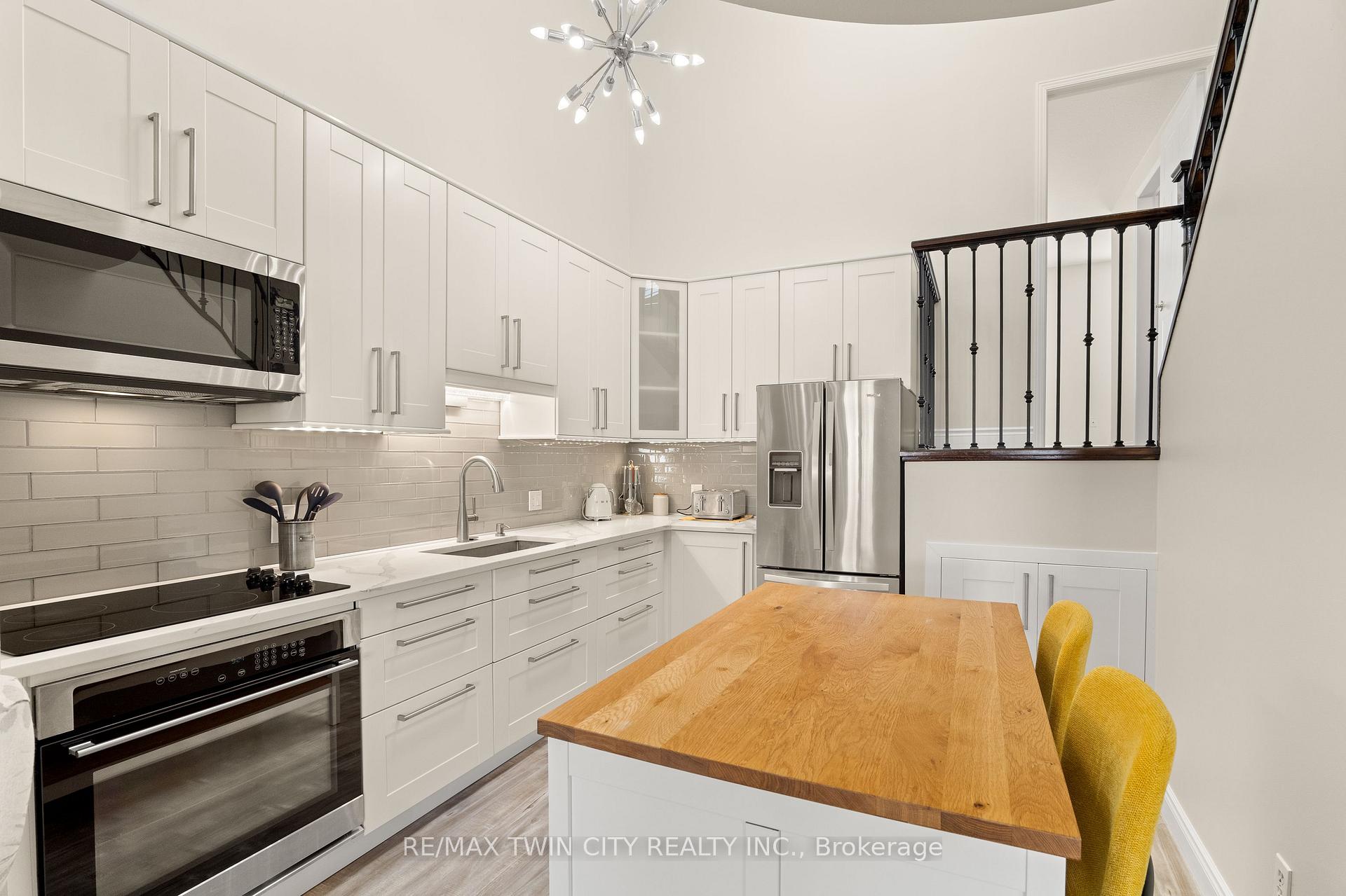 Photo 14 of Unit 65, 42 Green Valley Drive, Kitchener, Pioneer Park — HOMEH