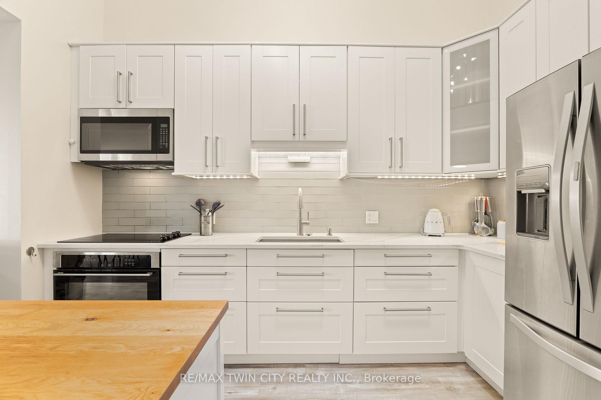 Photo 17 of Unit 65, 42 Green Valley Drive, Kitchener, Pioneer Park — HOMEH