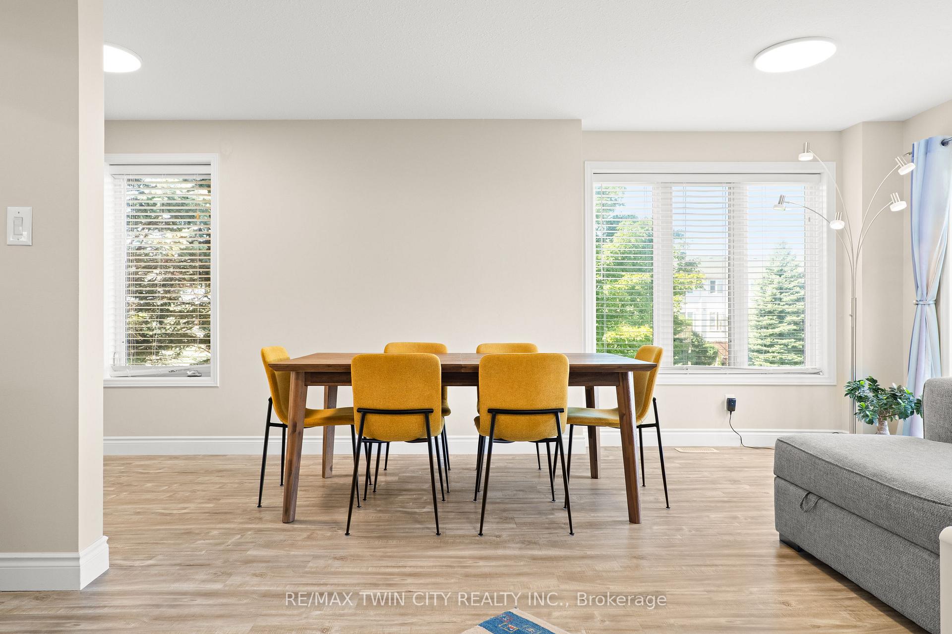 Photo 19 of Unit 65, 42 Green Valley Drive, Kitchener, Pioneer Park — HOMEH