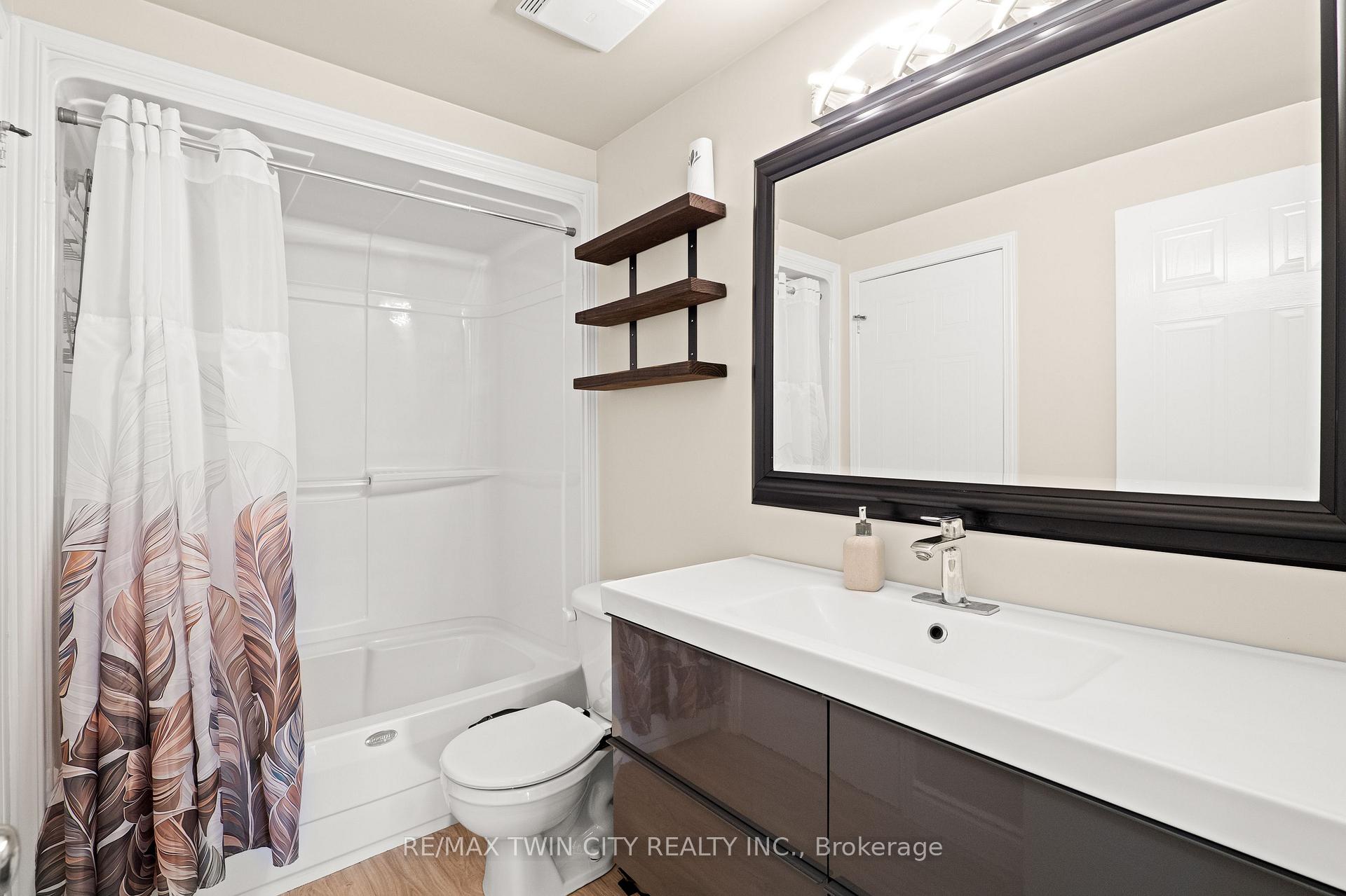 Photo 23 of Unit 65, 42 Green Valley Drive, Kitchener, Pioneer Park — HOMEH