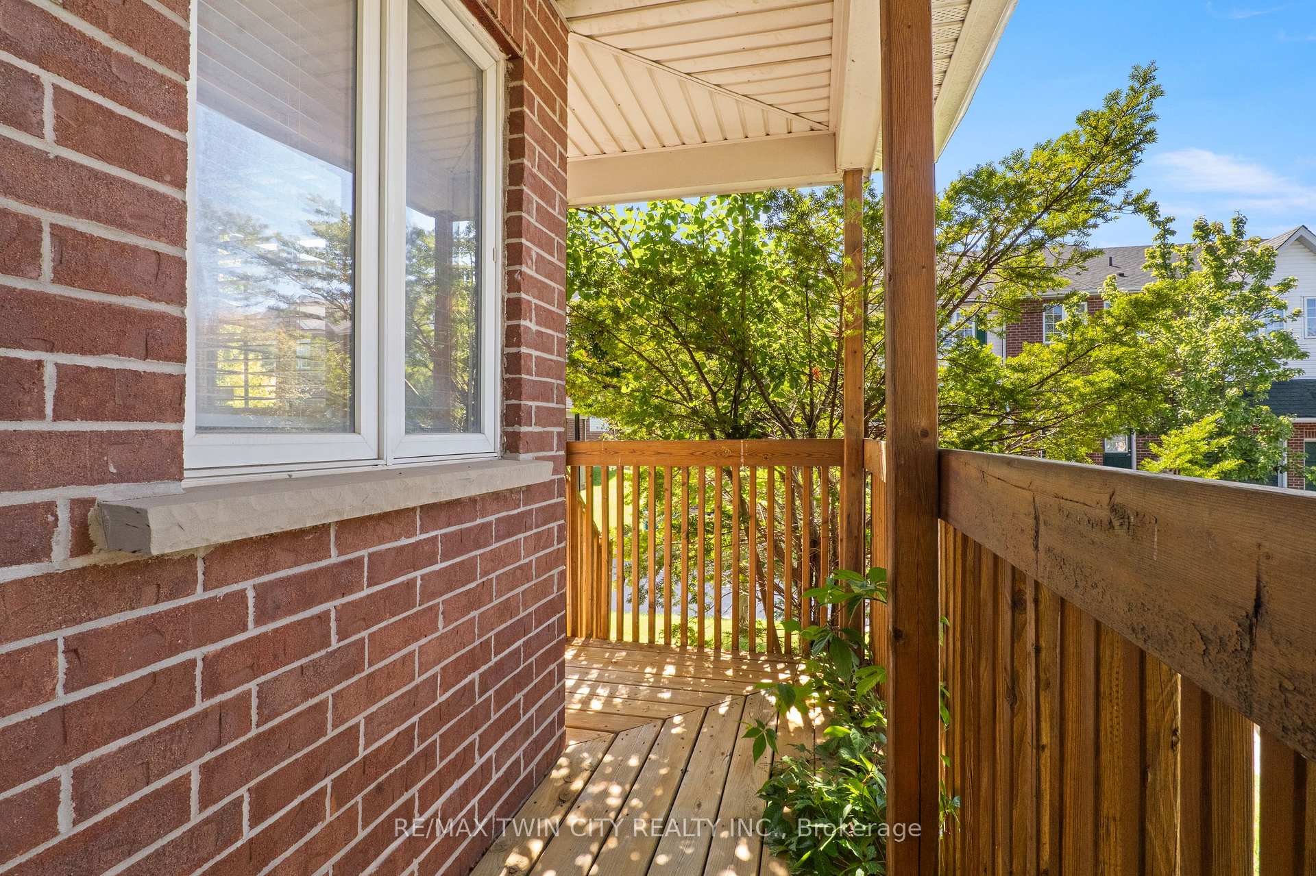 Photo 34 of Unit 65, 42 Green Valley Drive, Kitchener, Pioneer Park — HOMEH