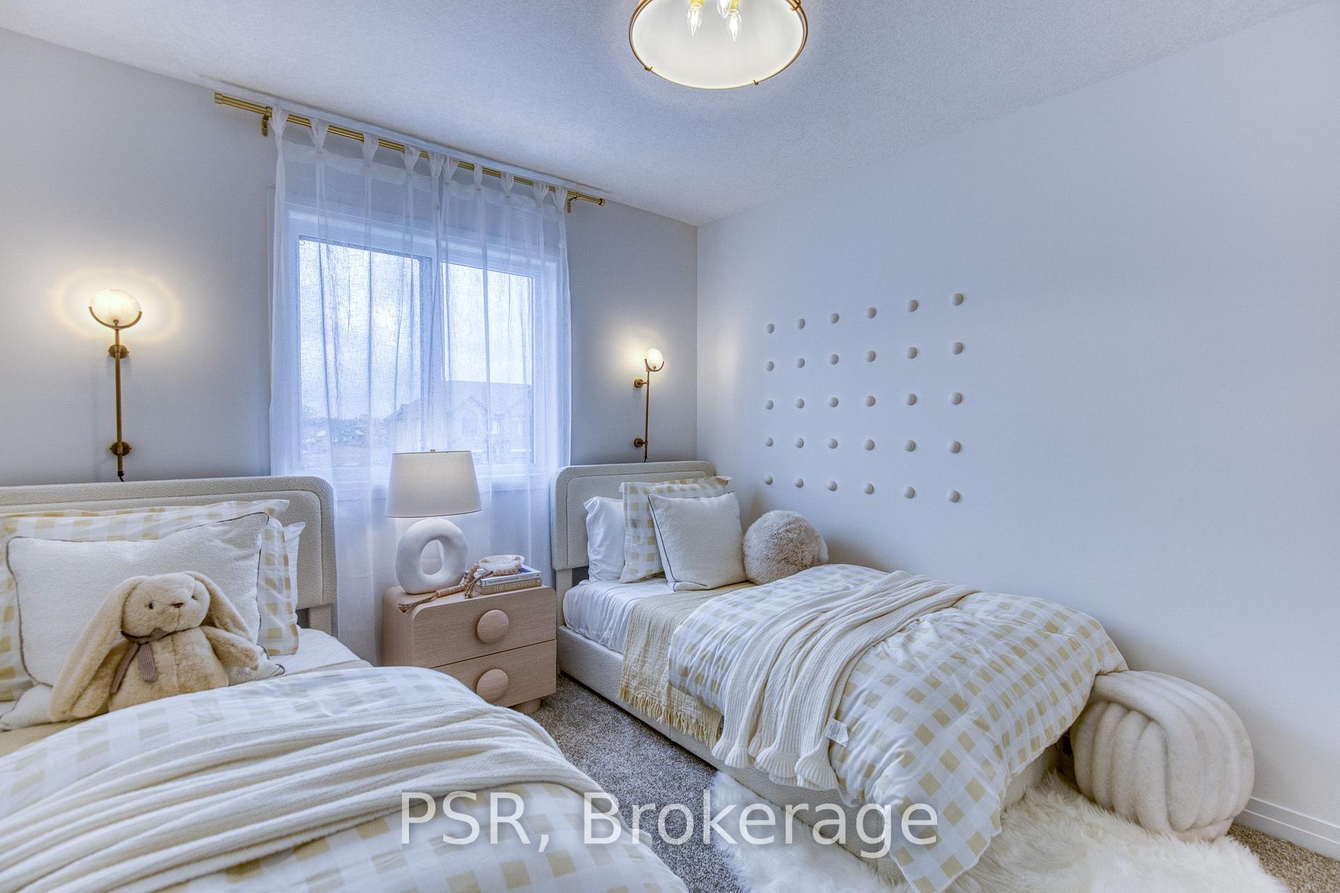 Photo 11 of 200 Rivergreen Crescent, Waterloo, Beechwood/University — HOMEH