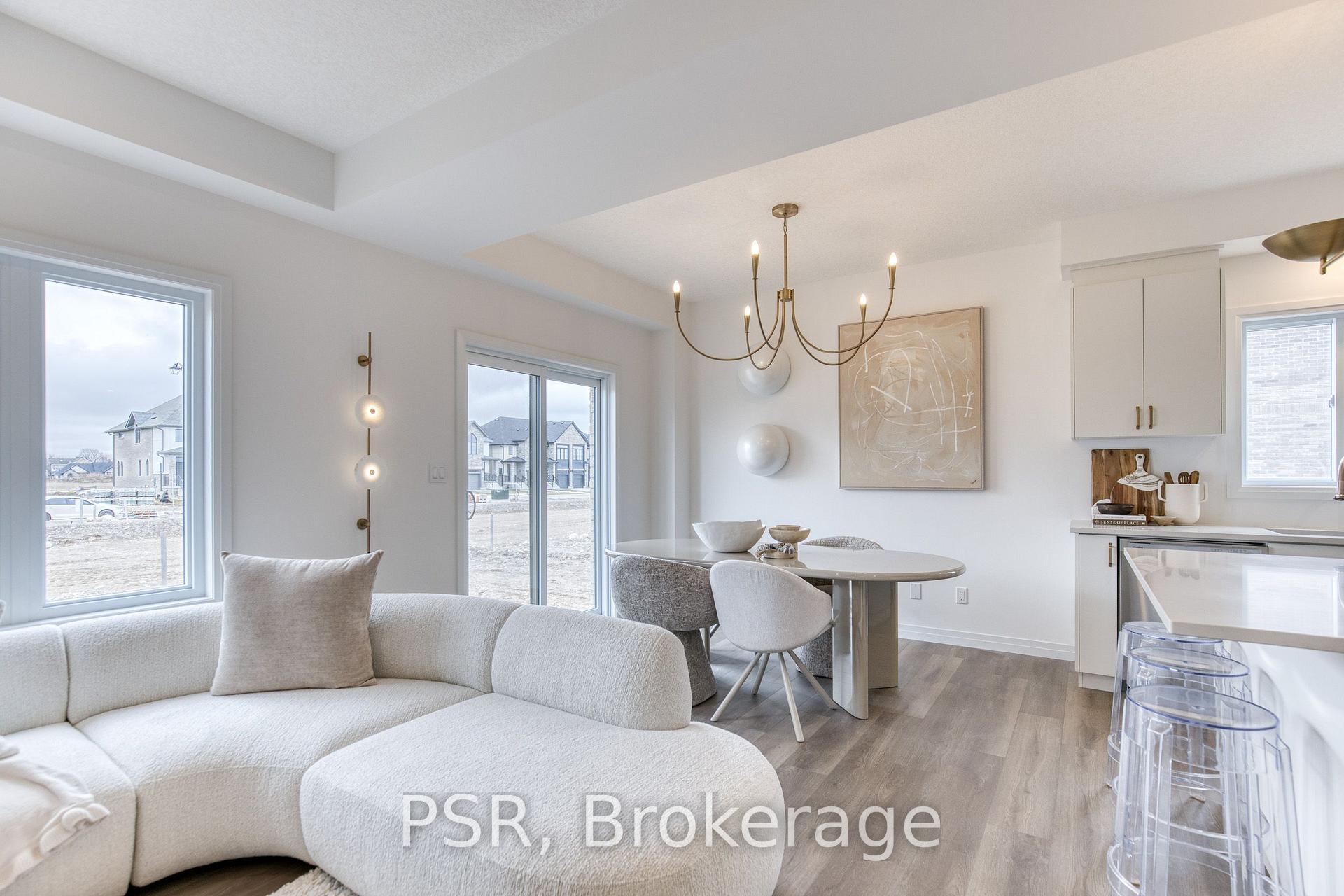 Photo 36 of 200 Rivergreen Crescent, Waterloo, Beechwood/University — HOMEH