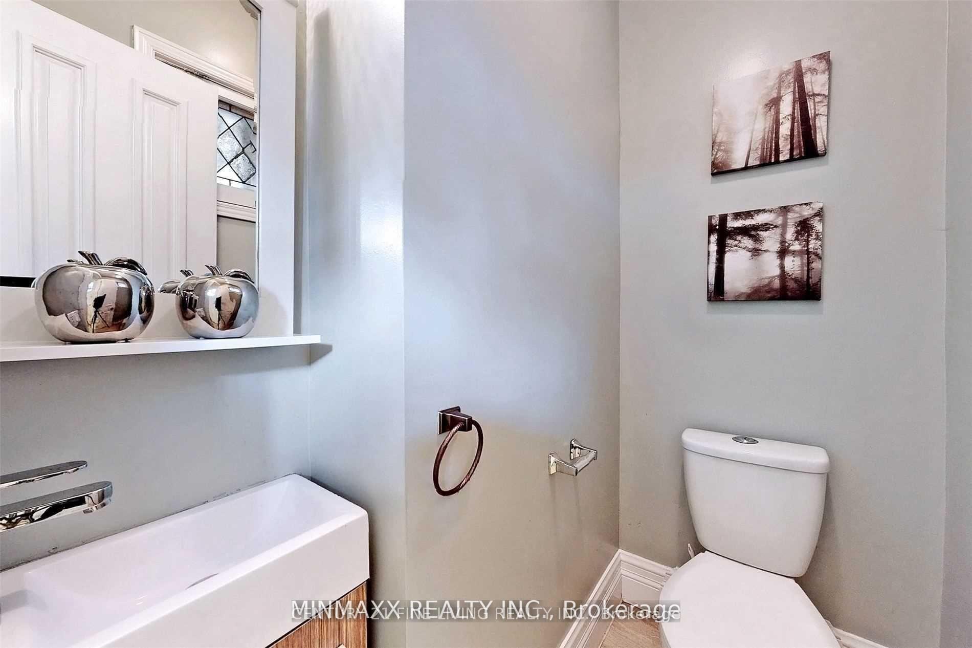 Photo 8 of 74 Dale Avenue, Toronto, Rosedale-Moore Park — HOMEH