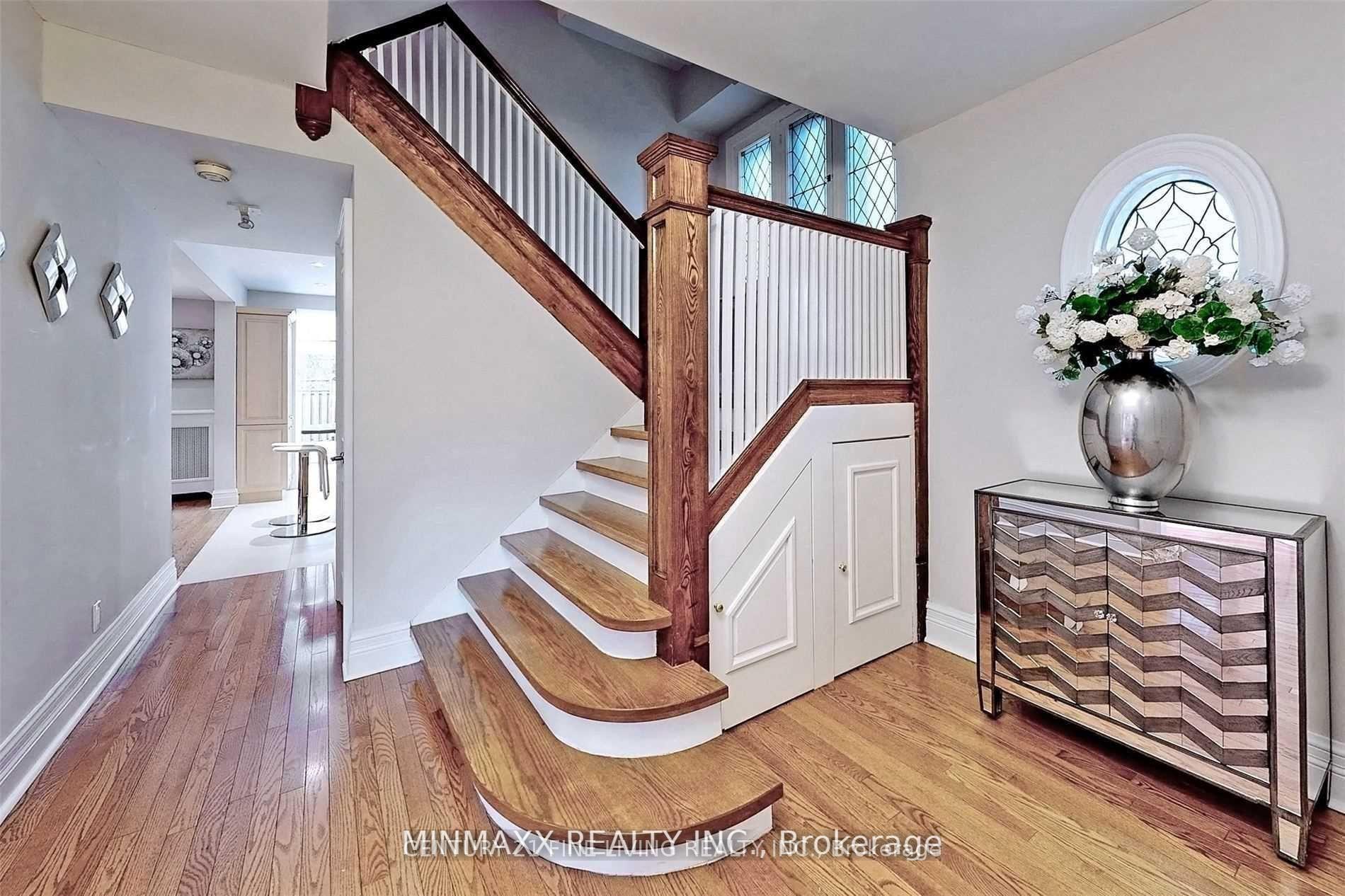 Photo 25 of 74 Dale Avenue, Toronto, Rosedale-Moore Park — HOMEH