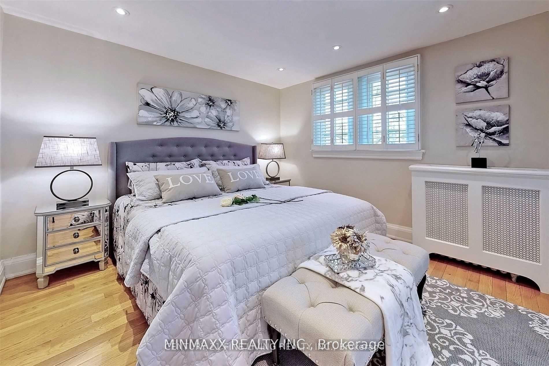 Photo 34 of 74 Dale Avenue, Toronto, Rosedale-Moore Park — HOMEH