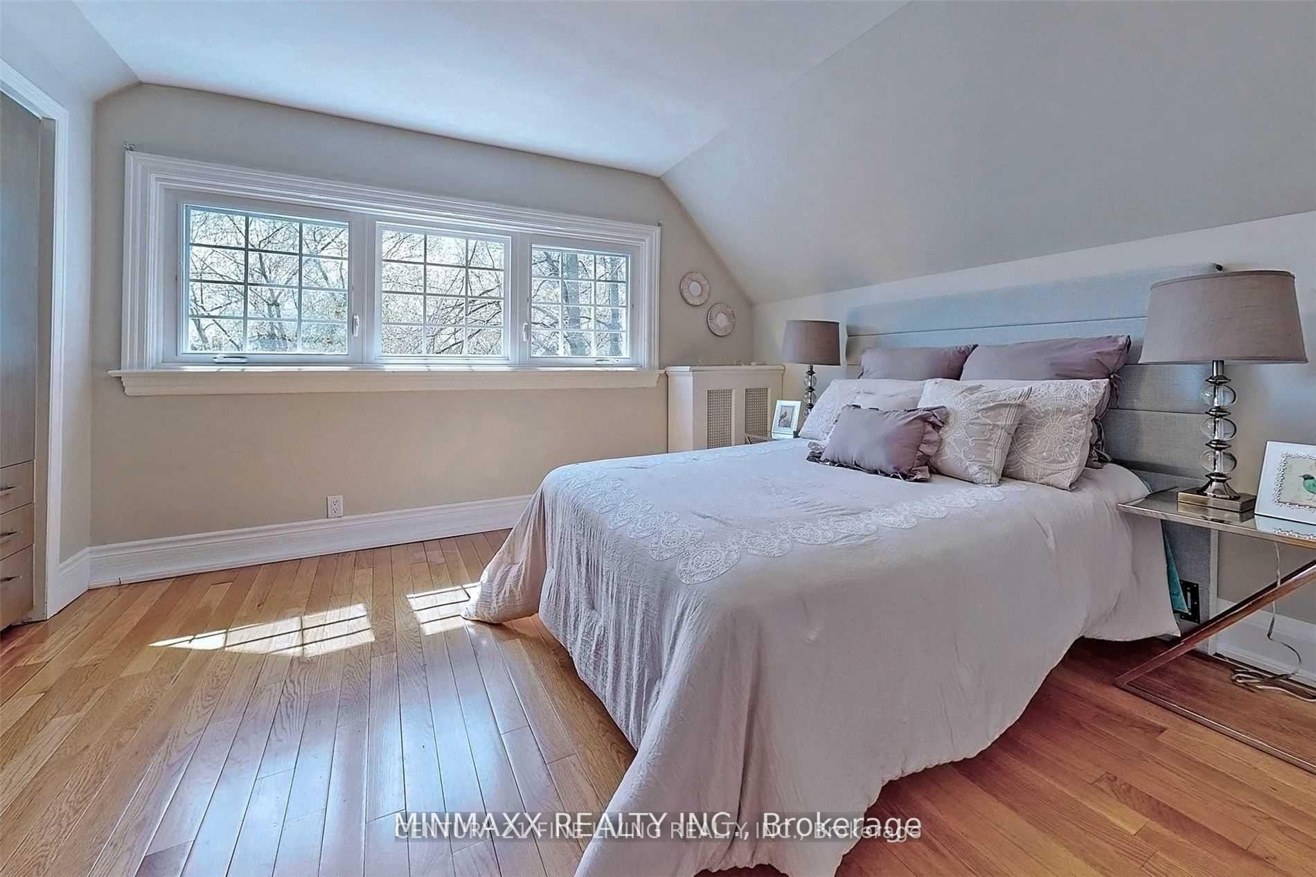 Photo 35 of 74 Dale Avenue, Toronto, Rosedale-Moore Park — HOMEH