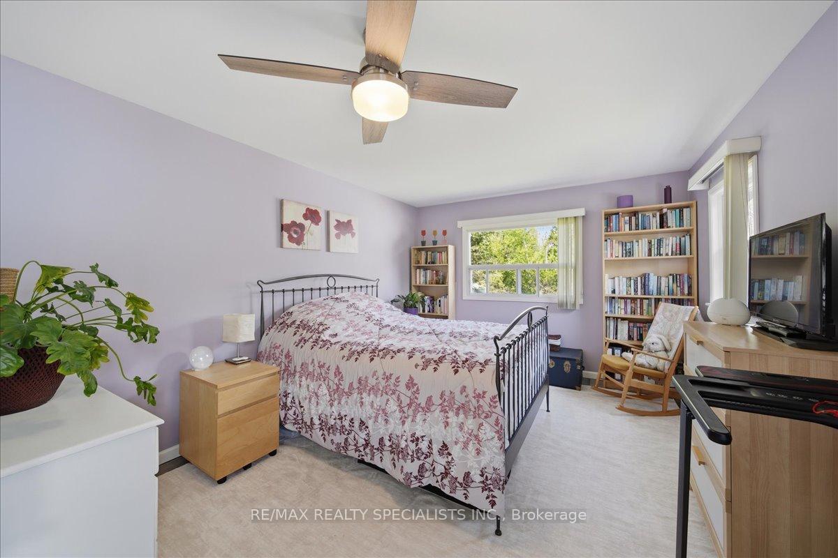 Photo 36 of 644 Rose Lane, Innisfil, Alcona — HOMEH