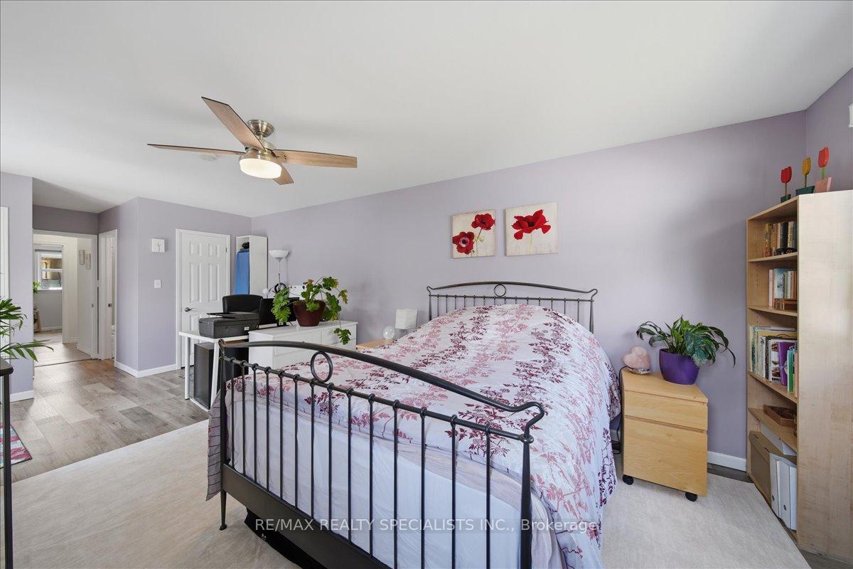 Photo 38 of 644 Rose Lane, Innisfil, Alcona — HOMEH