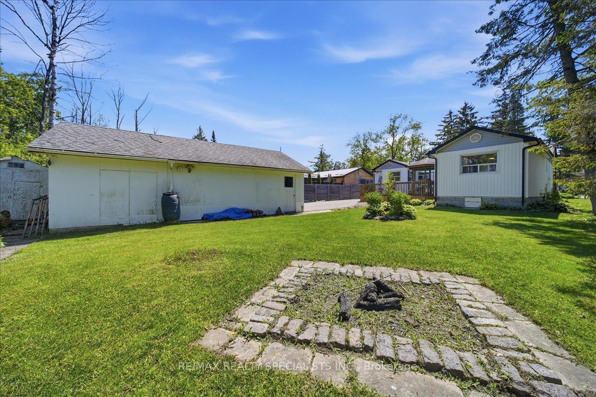 Photo 43 of 644 Rose Lane, Innisfil, Alcona — HOMEH