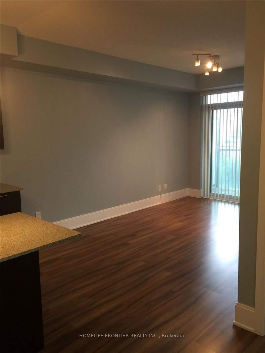 Photo 7 of Unit 412, 70 Roehampton Avenue, Toronto, Mount Pleasant West — HOMEH
