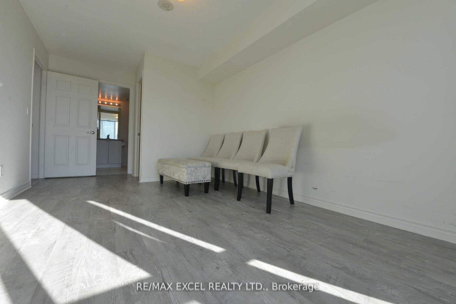Photo 16 of Unit 815, 25 Lower Simcoe Street, Toronto, Waterfront Communities — HOMEH