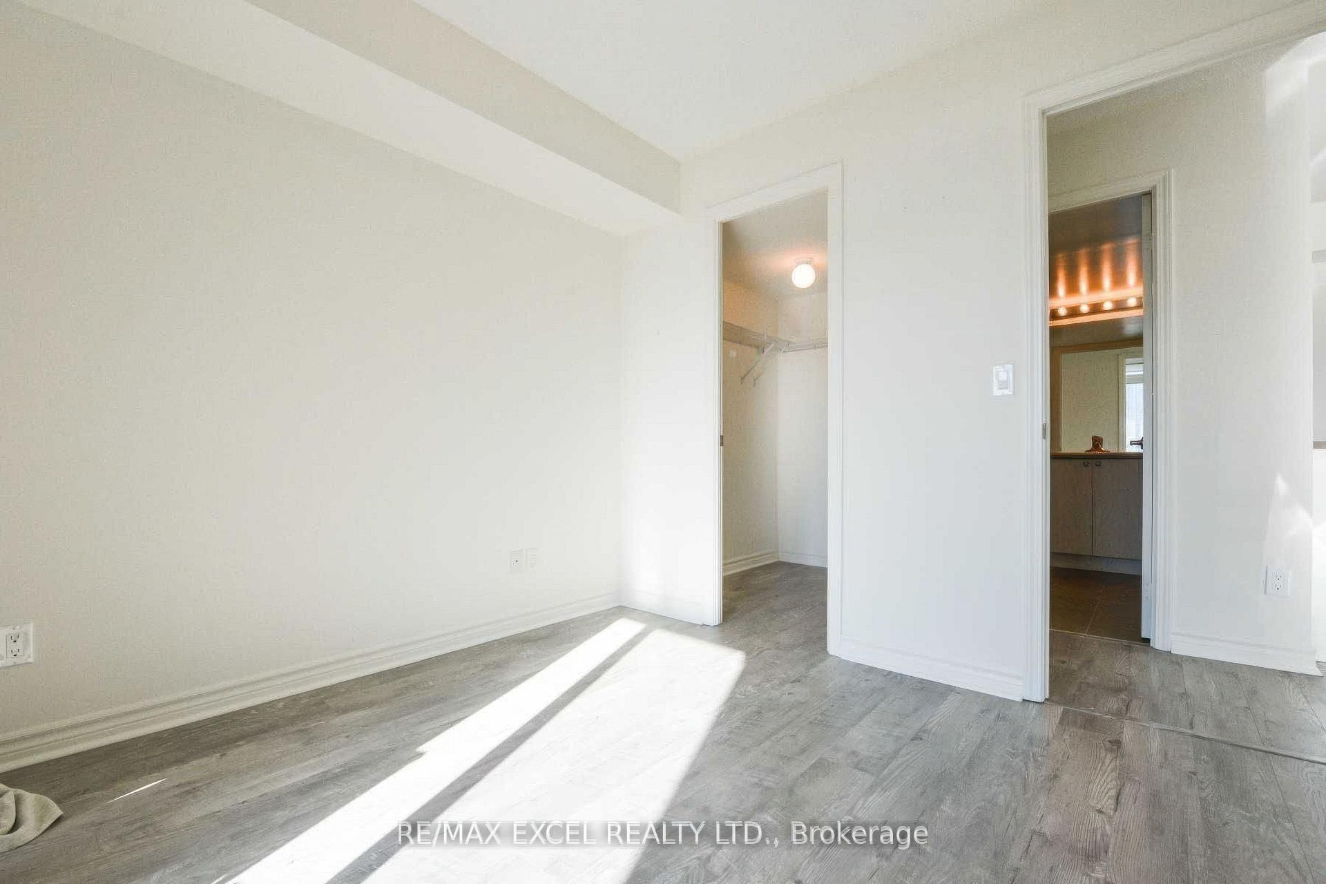 Photo 17 of Unit 815, 25 Lower Simcoe Street, Toronto, Waterfront Communities — HOMEH