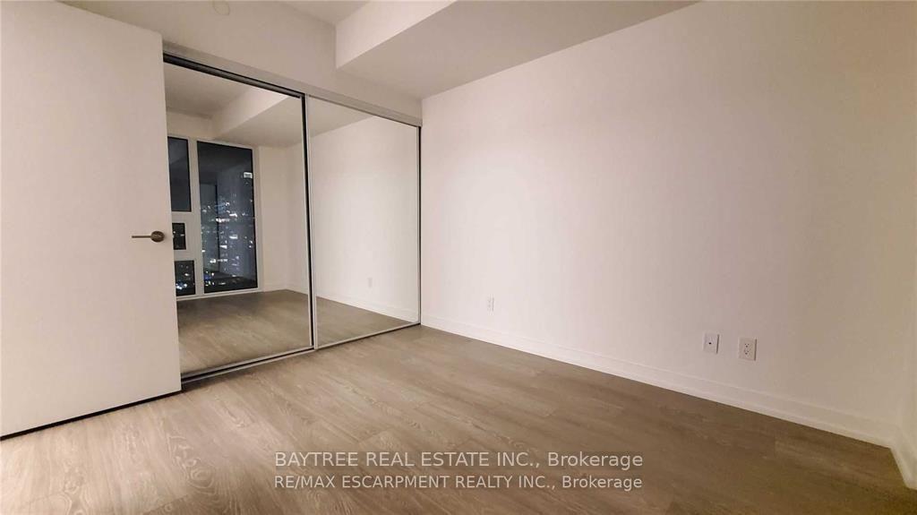Photo 5 of Unit 1612, 19 Western Battery Road, Toronto, Niagara — HOMEH