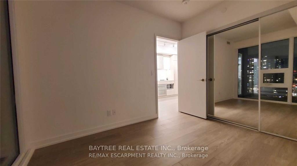 Photo 6 of Unit 1612, 19 Western Battery Road, Toronto, Niagara — HOMEH