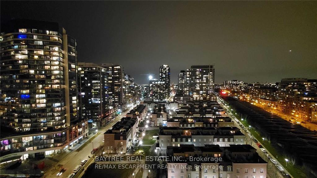 Photo 8 of Unit 1612, 19 Western Battery Road, Toronto, Niagara — HOMEH