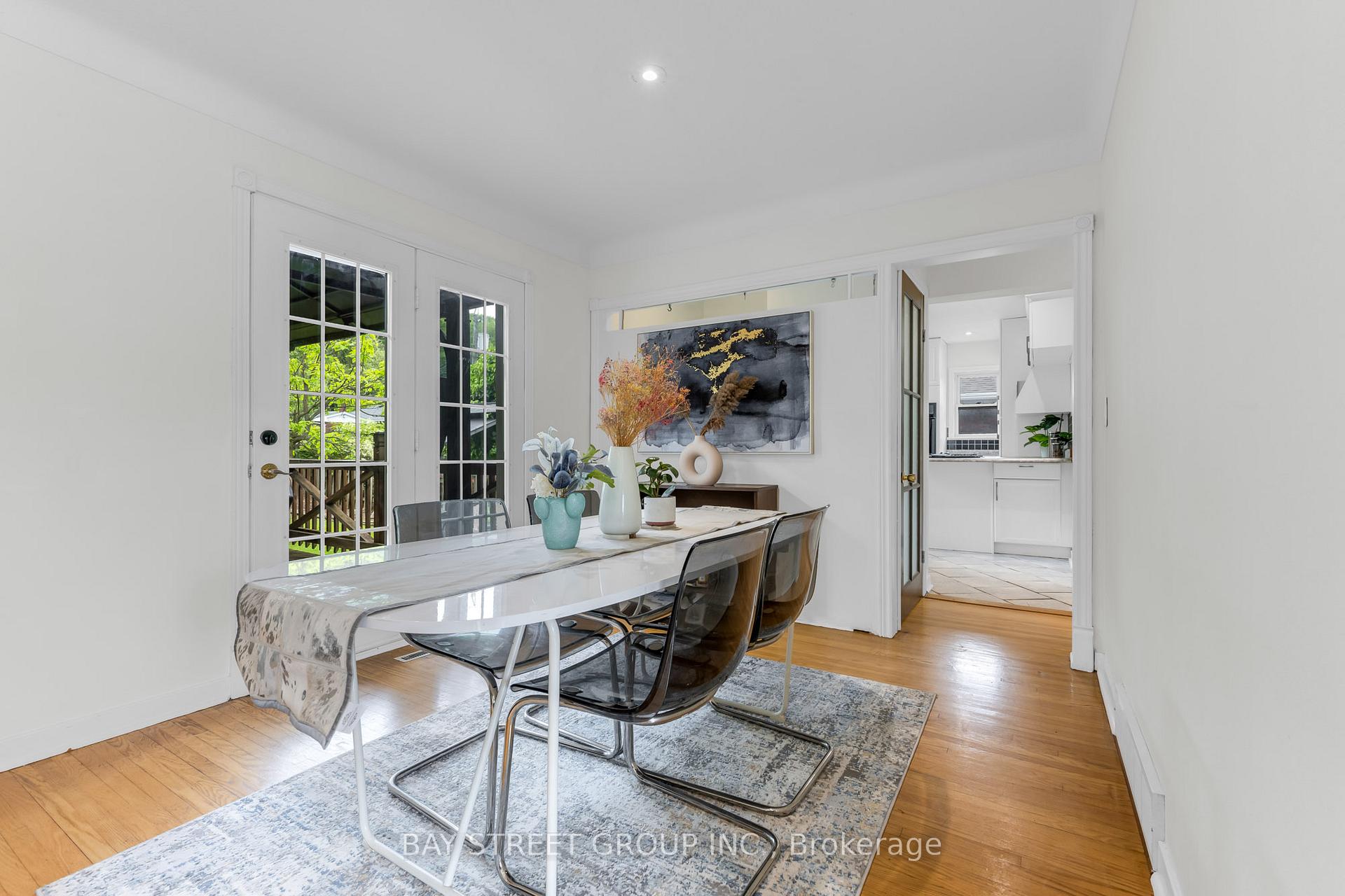 Photo 9 of 8 Glenbarr Road, St. Catharines, Glendale/Glenridge — HOMEH