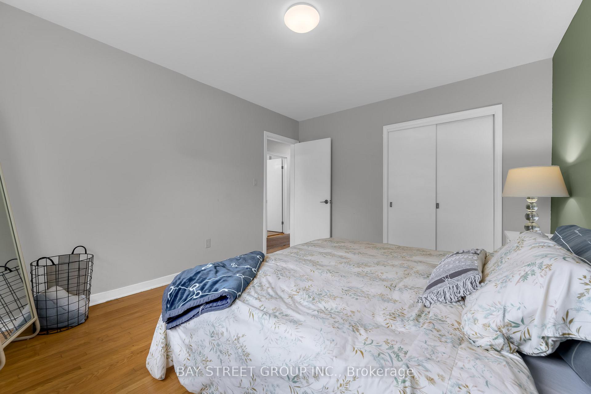 Photo 17 of 8 Glenbarr Road, St. Catharines, Glendale/Glenridge — HOMEH