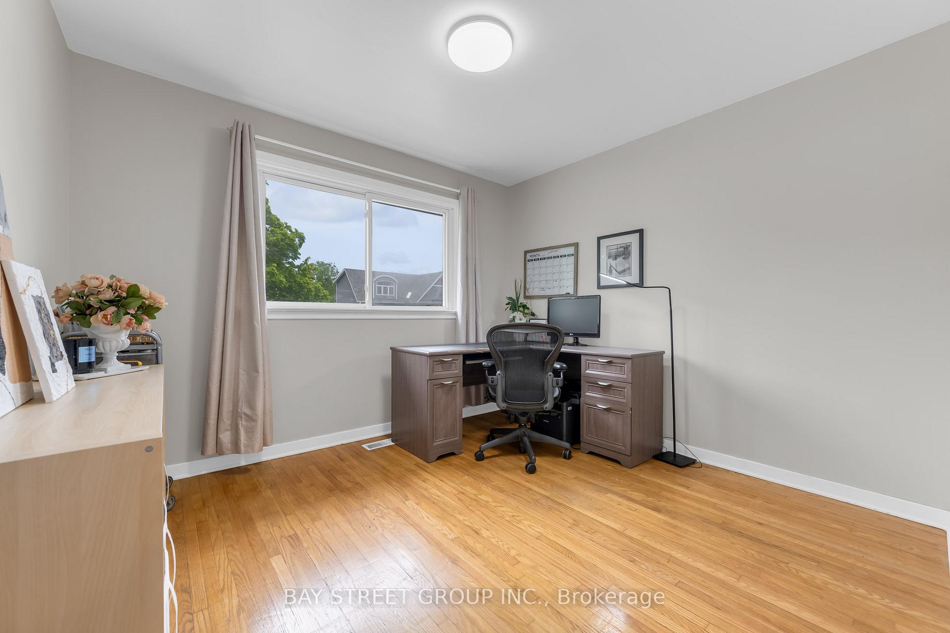 Photo 19 of 8 Glenbarr Road, St. Catharines, Glendale/Glenridge — HOMEH