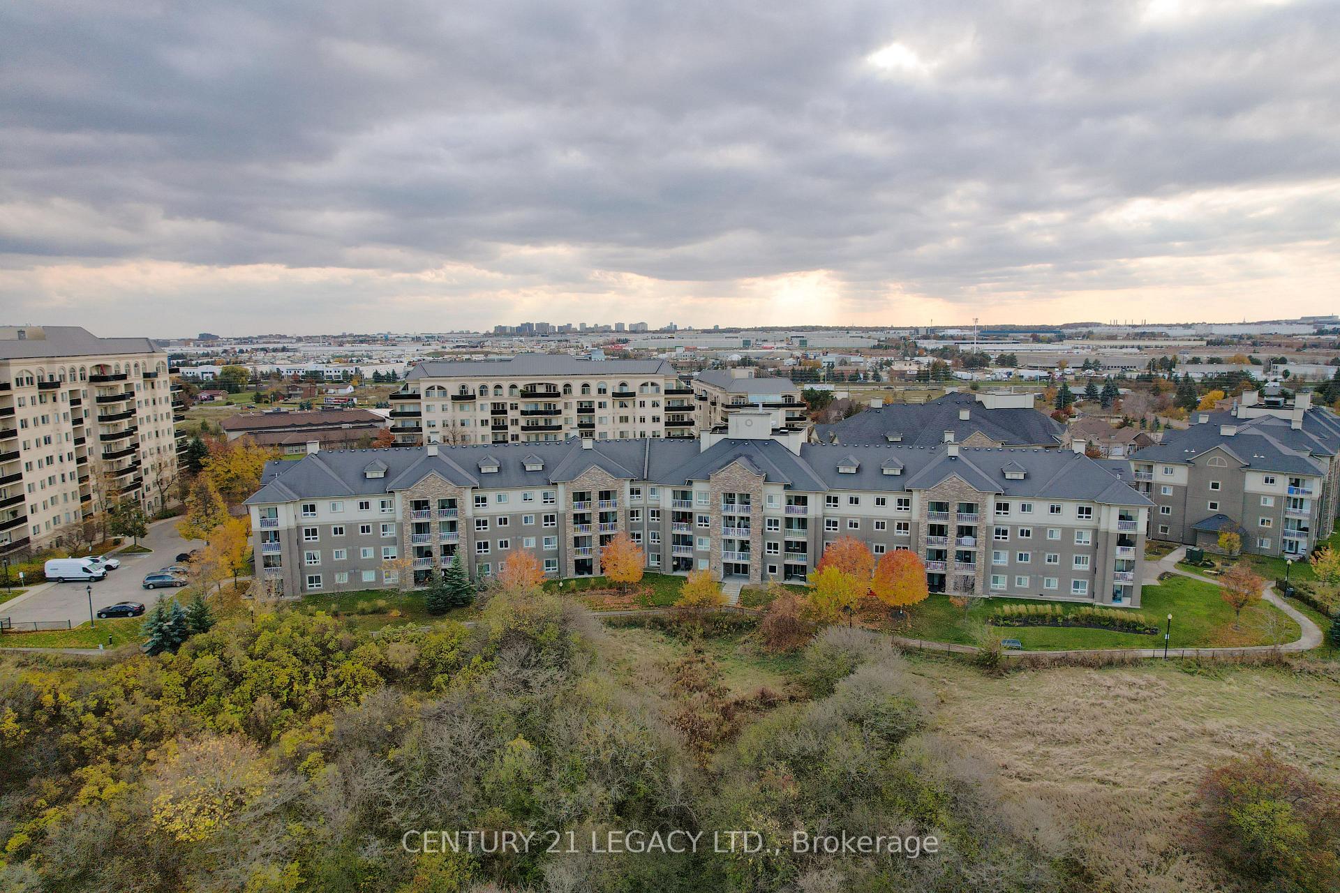 Photo 43 of Unit 1307, 8 Dayspring Circle, Brampton, Goreway Drive Corridor — HOMEH