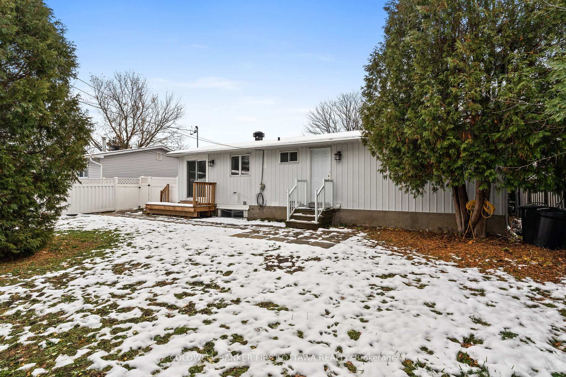 Photo 45 of 351 Amiens Street, Ottawa, Bilberry Creek/Queenswood Heights — HOMEH