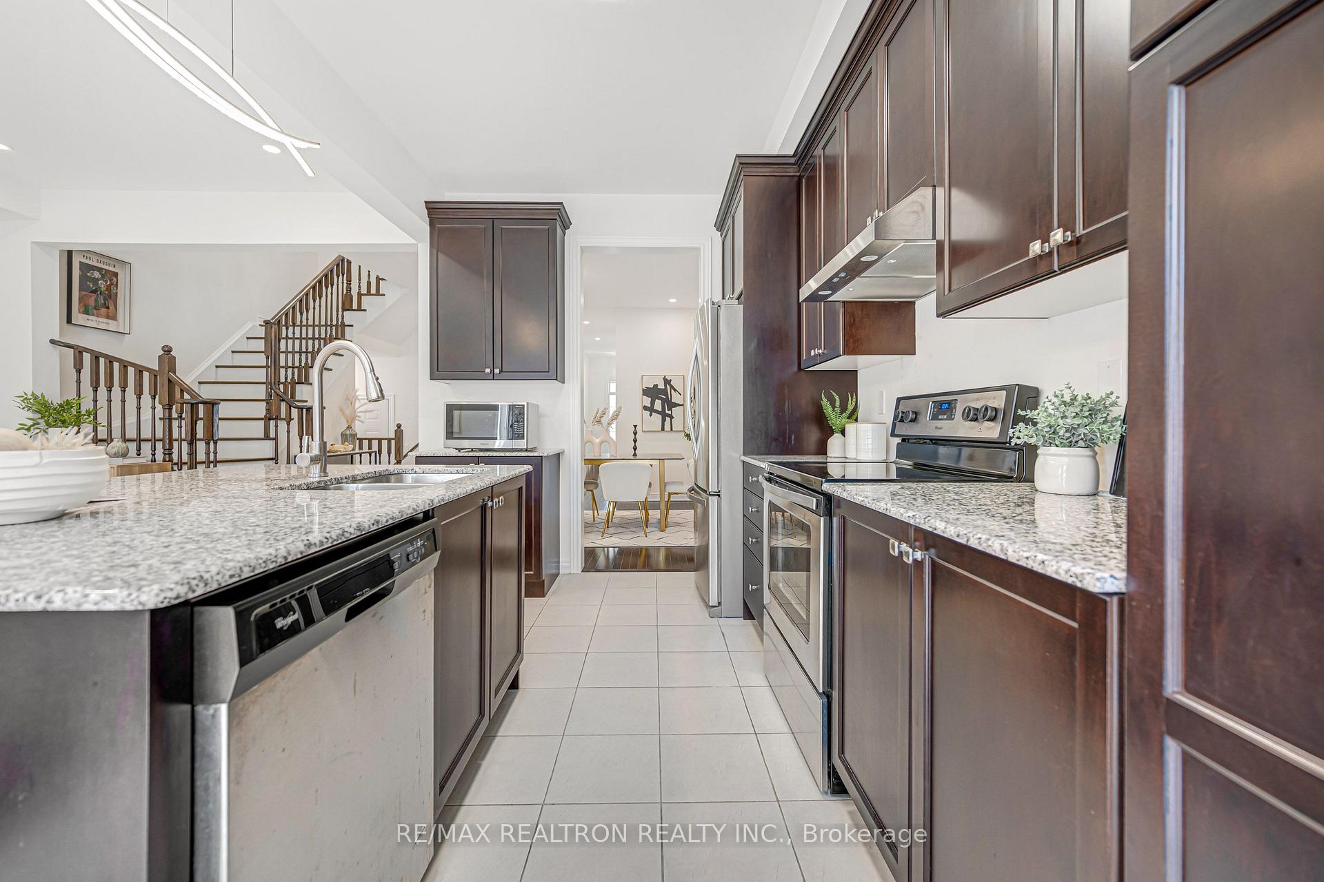 Photo 22 of 119 Wilfred Murison Avenue, Markham, Berczy — HOMEH