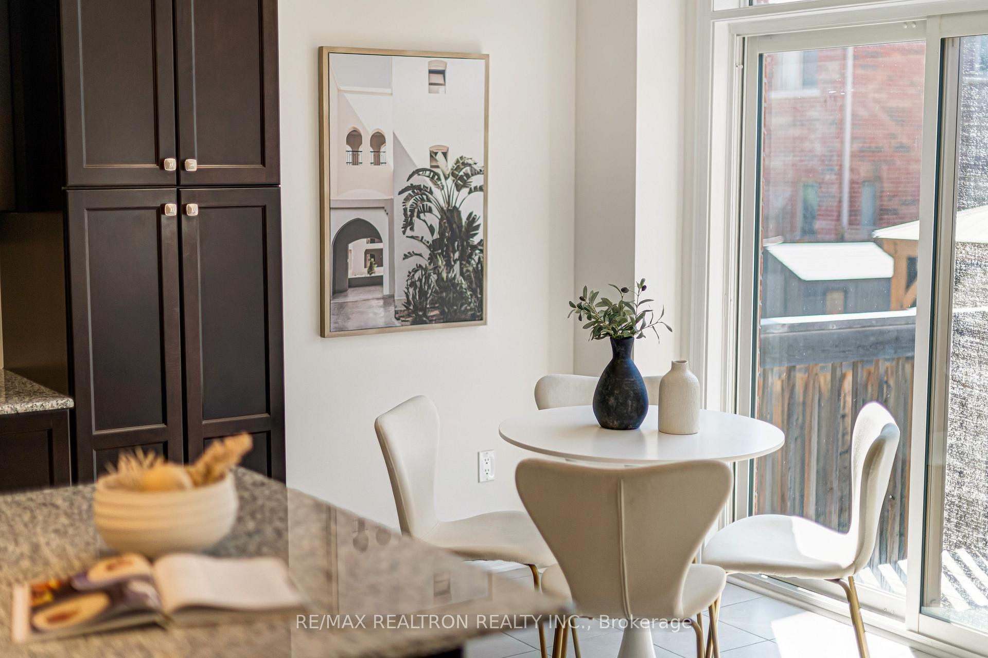Photo 44 of 119 Wilfred Murison Avenue, Markham, Berczy — HOMEH