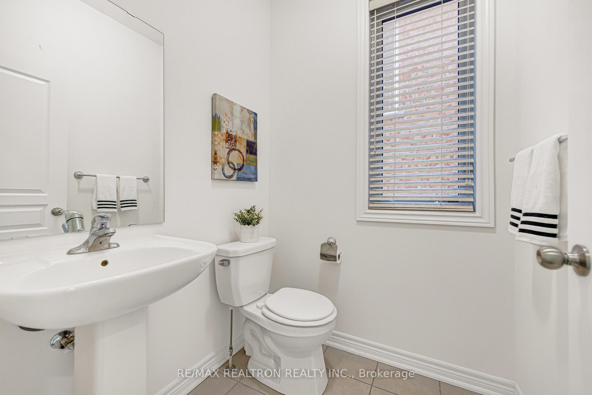 Photo 47 of 119 Wilfred Murison Avenue, Markham, Berczy — HOMEH