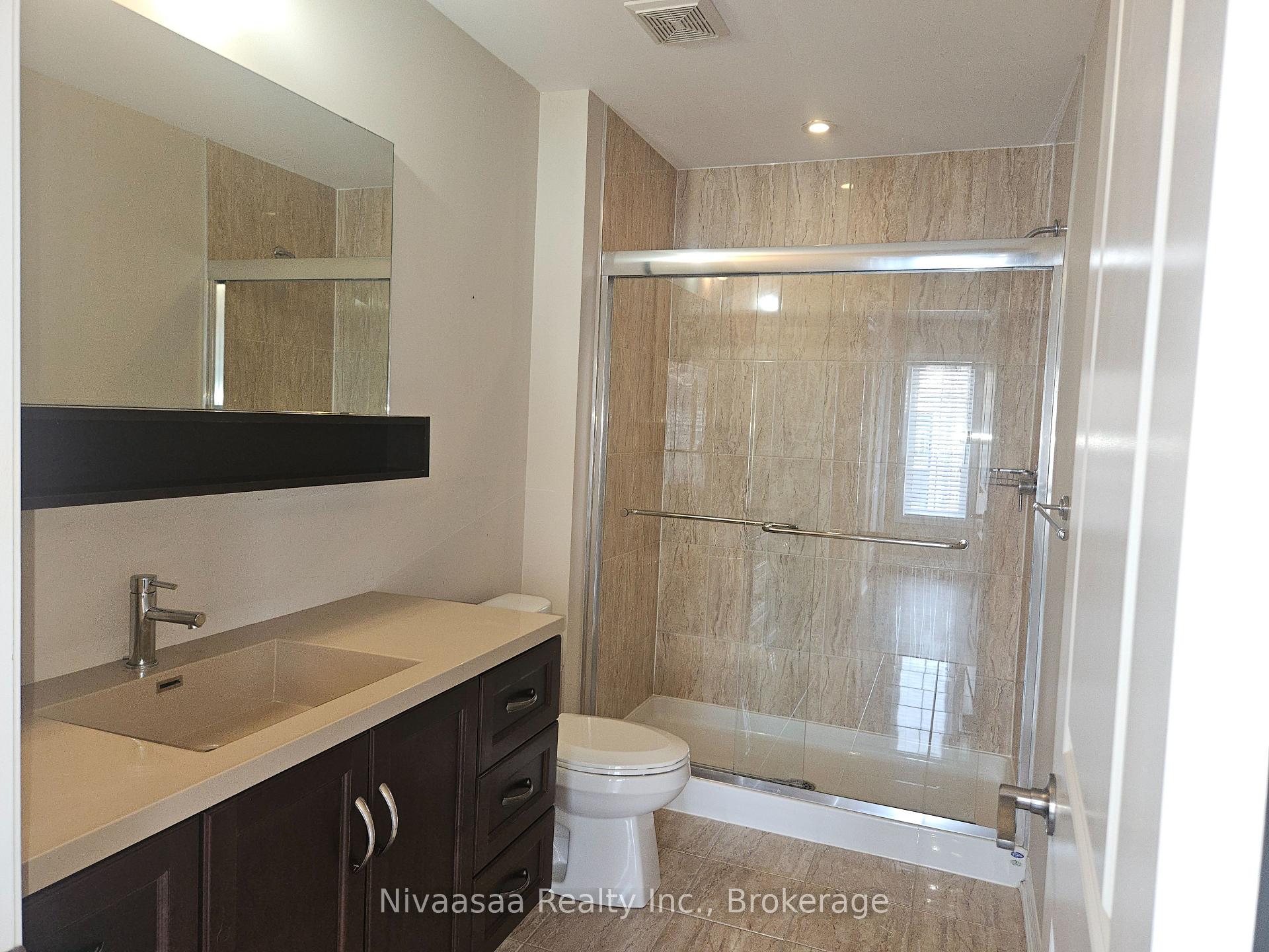 Photo 19 of Unit 13, 3026 Postridge Drive, Oakville, Joshua Meadows — HOMEH