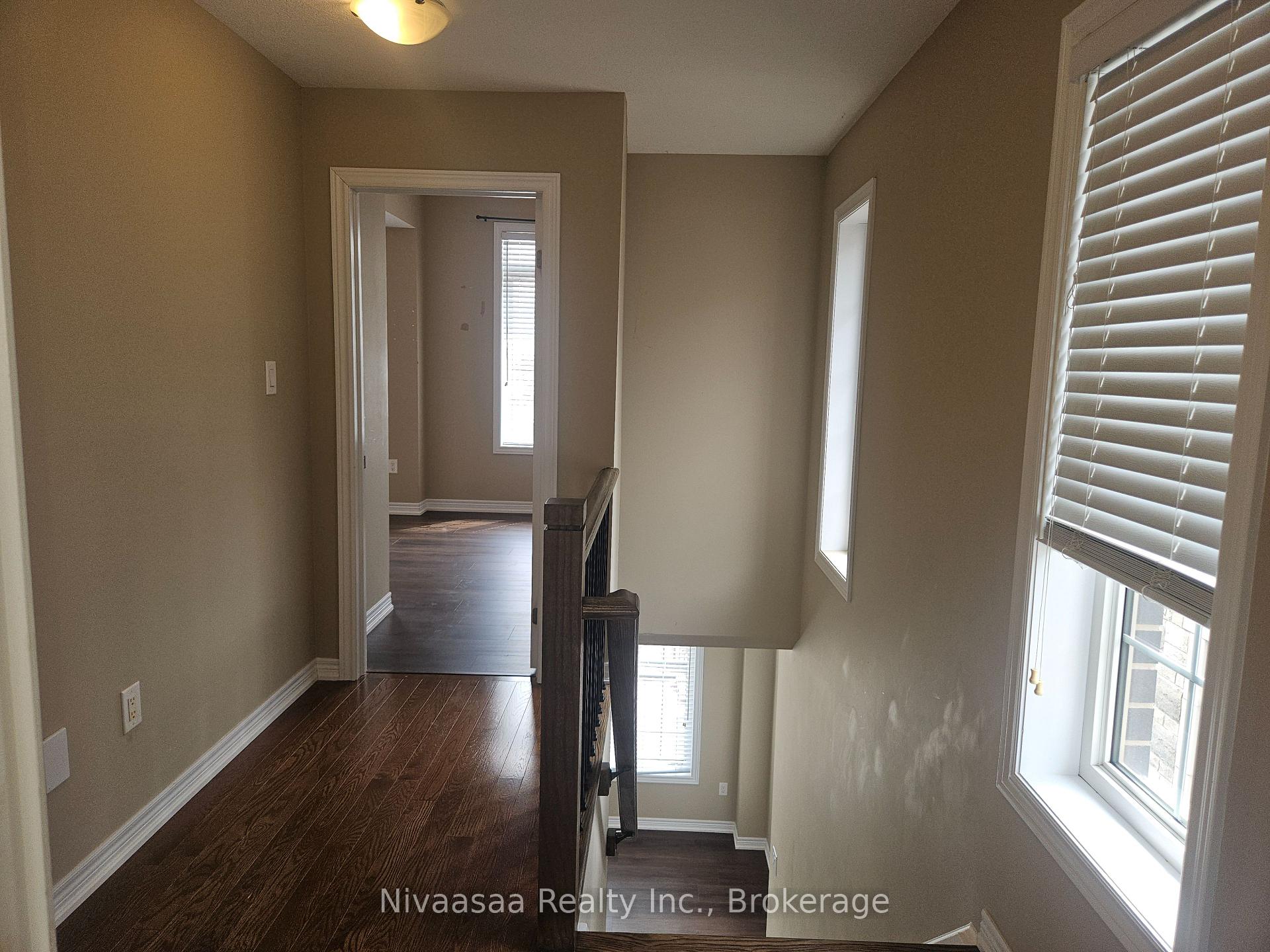 Photo 21 of Unit 13, 3026 Postridge Drive, Oakville, Joshua Meadows — HOMEH