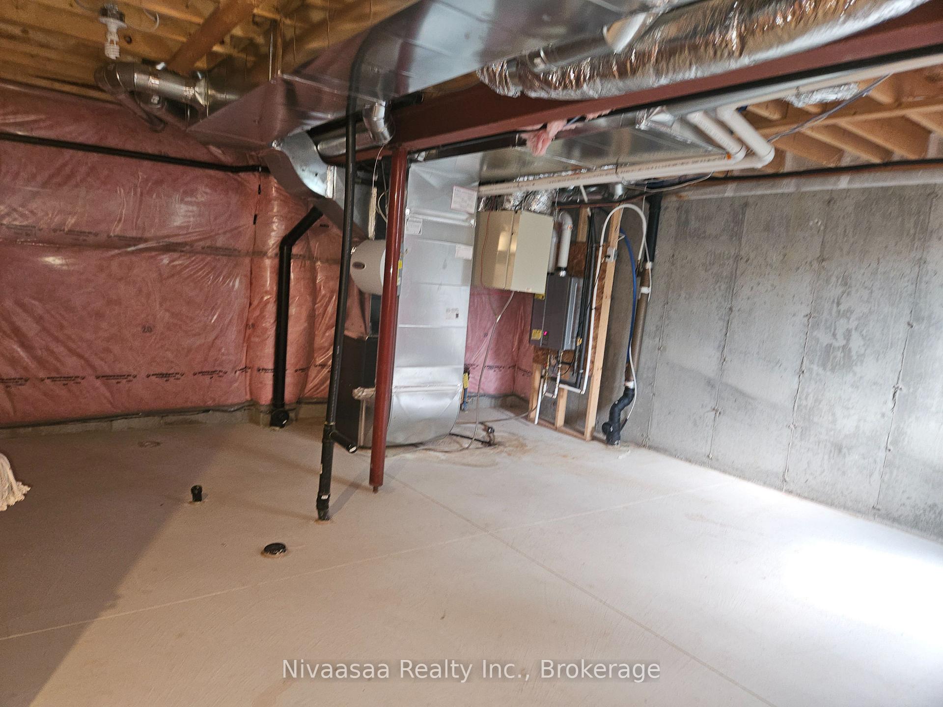 Photo 29 of Unit 13, 3026 Postridge Drive, Oakville, Joshua Meadows — HOMEH