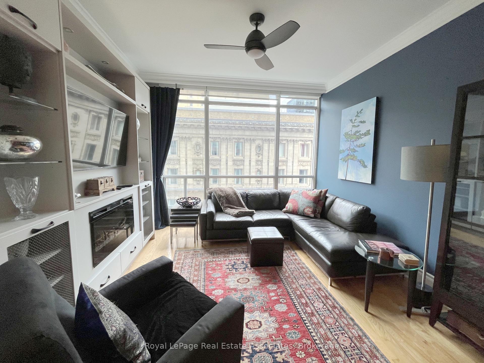 Photo 1 of Unit 901, 7 King Street E, Toronto, Church-Yonge Corridor — HOMEH