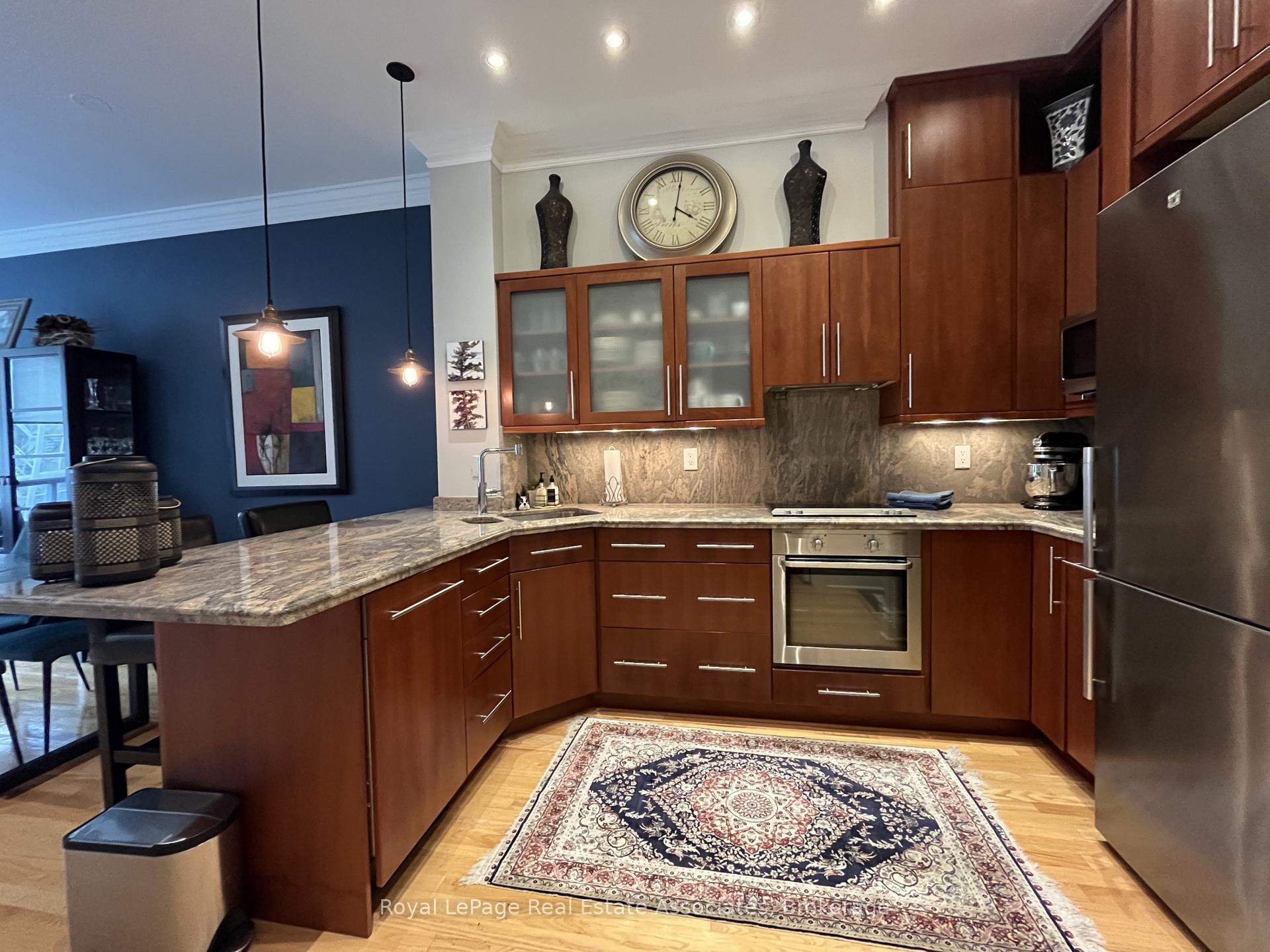 Photo 7 of Unit 901, 7 King Street E, Toronto, Church-Yonge Corridor — HOMEH
