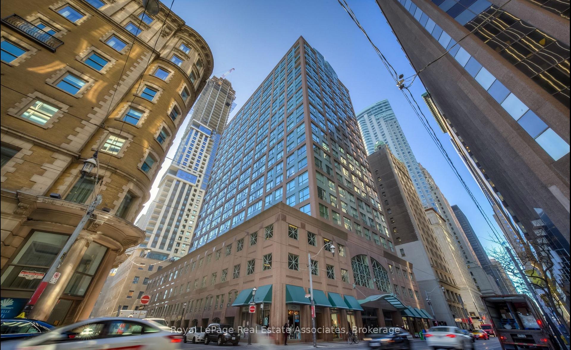 Photo 13 of Unit 901, 7 King Street E, Toronto, Church-Yonge Corridor — HOMEH