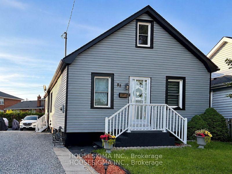 Photo 4 of 88 Page Street, St. Catharines, E. Chester — HOMEH