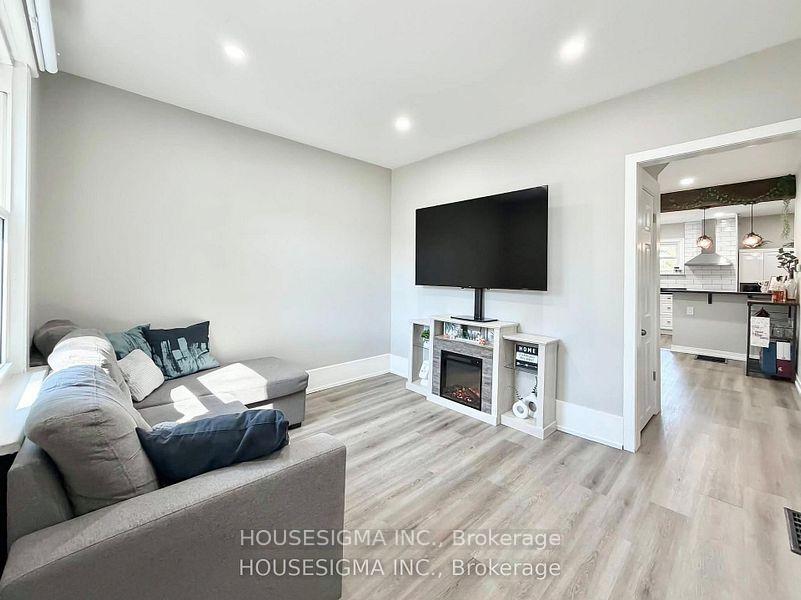 Photo 7 of 88 Page Street, St. Catharines, E. Chester — HOMEH