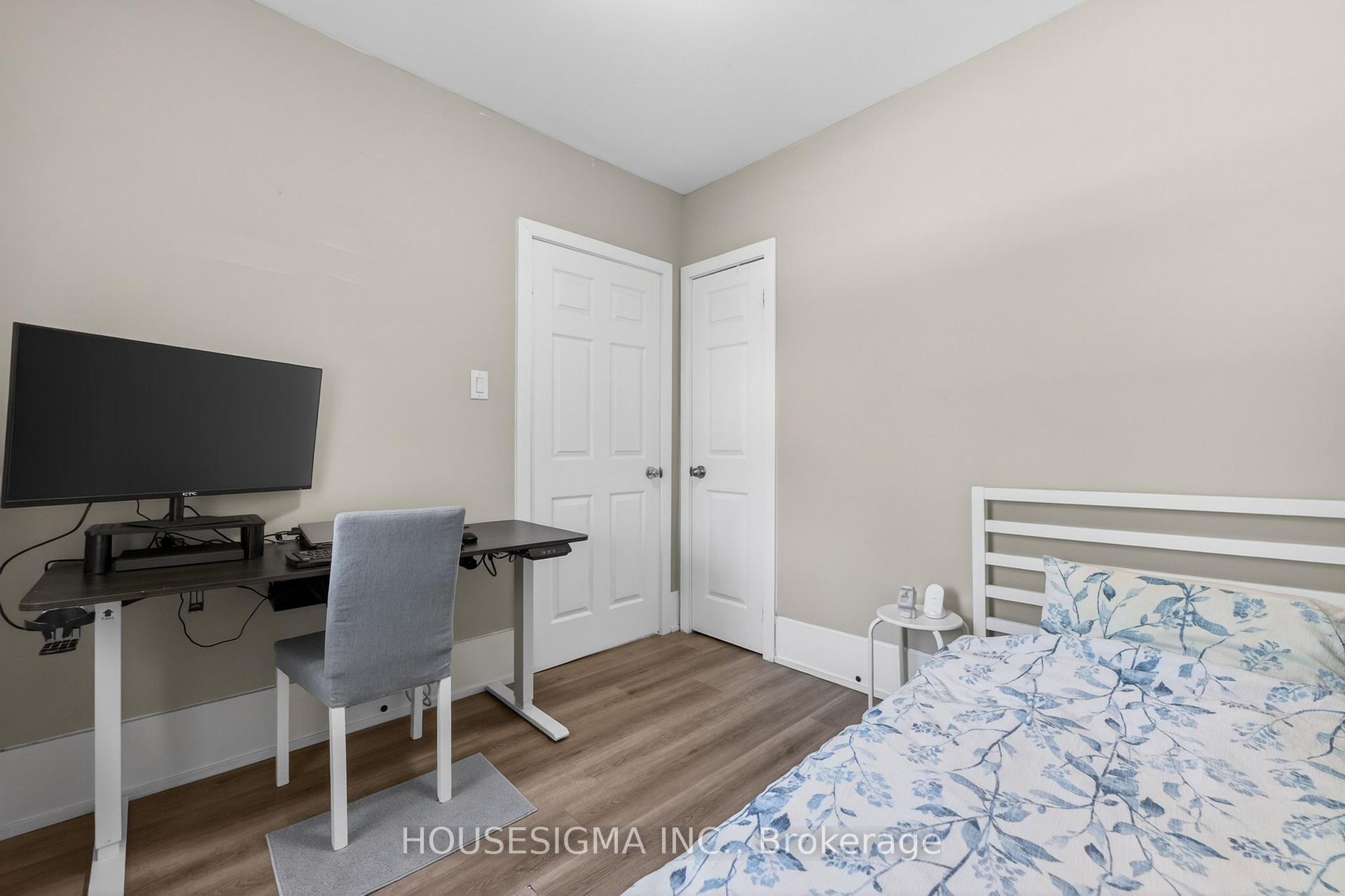 Photo 11 of 88 Page Street, St. Catharines, E. Chester — HOMEH