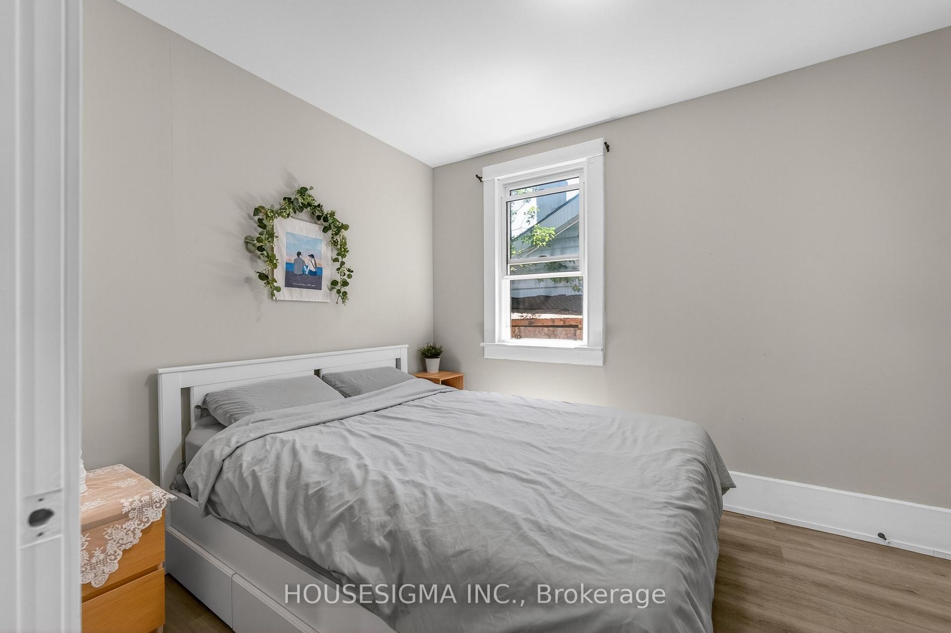 Photo 14 of 88 Page Street, St. Catharines, E. Chester — HOMEH