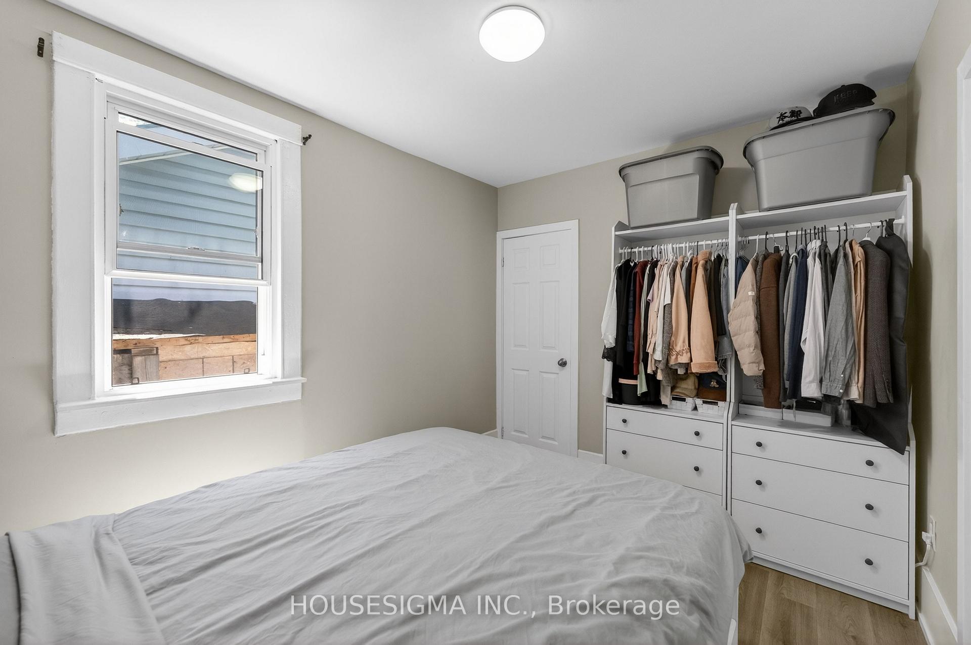 Photo 15 of 88 Page Street, St. Catharines, E. Chester — HOMEH