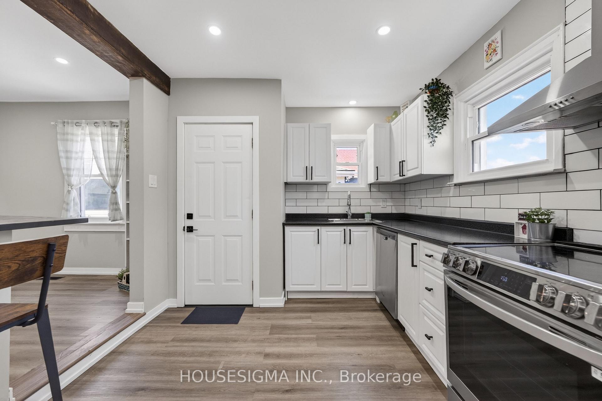Photo 21 of 88 Page Street, St. Catharines, E. Chester — HOMEH