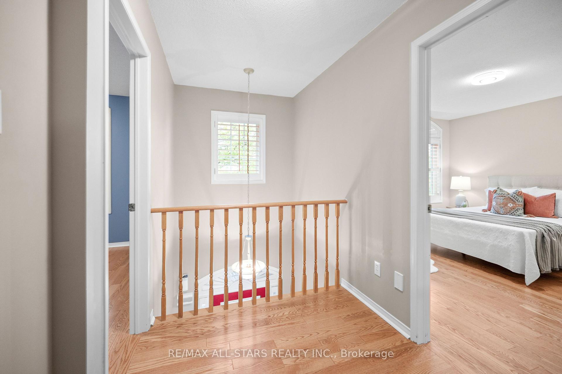 Photo 37 of 16 Primrose Path Crescent, Markham, Legacy — HOMEH