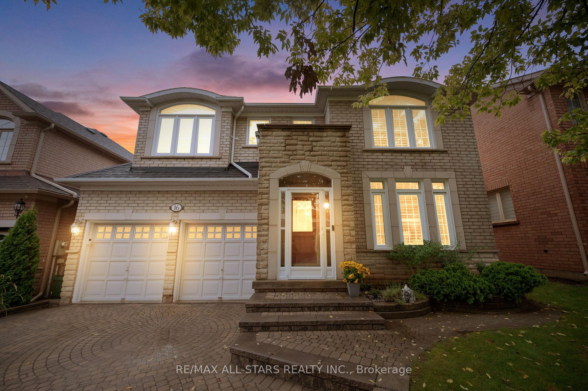 Photo 43 of 16 Primrose Path Crescent, Markham, Legacy — HOMEH