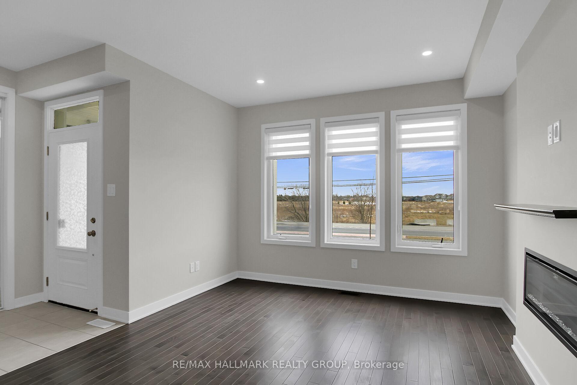 Photo 5 of 6317 Perth Street, Ottawa, Btwn Franktown Rd. & Fallowfield Rd. — HOMEH