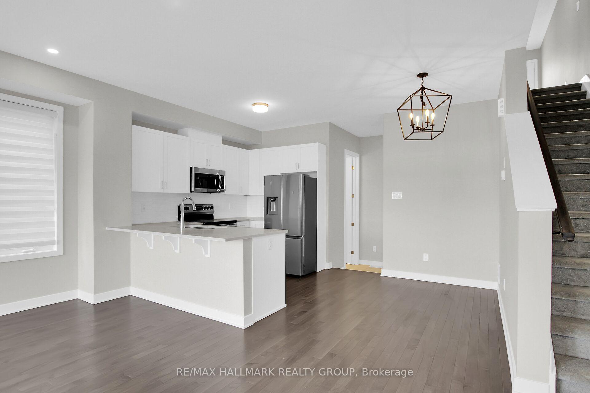 Photo 10 of 6317 Perth Street, Ottawa, Btwn Franktown Rd. & Fallowfield Rd. — HOMEH