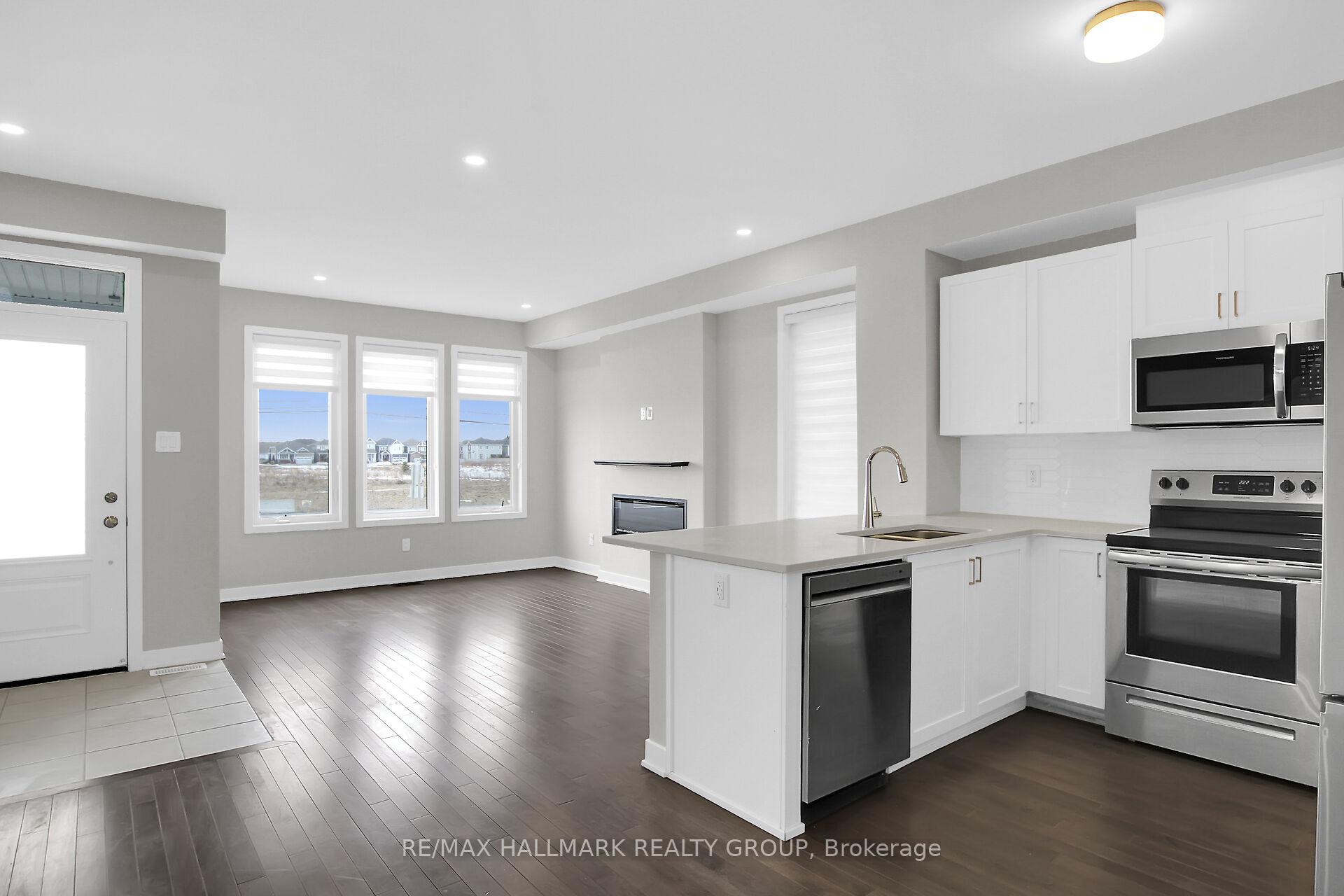 Photo 12 of 6317 Perth Street, Ottawa, Btwn Franktown Rd. & Fallowfield Rd. — HOMEH