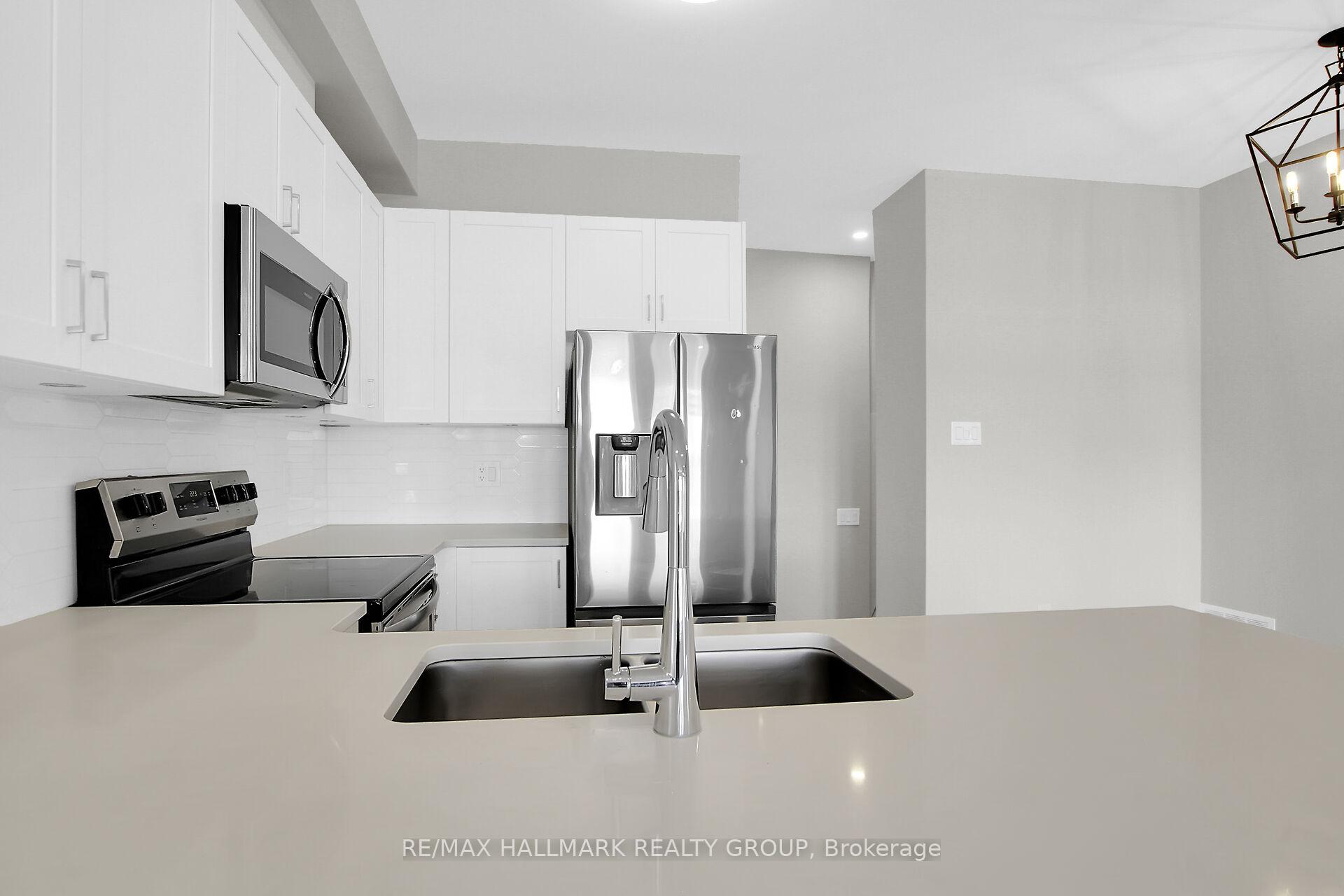 Photo 16 of 6317 Perth Street, Ottawa, Btwn Franktown Rd. & Fallowfield Rd. — HOMEH