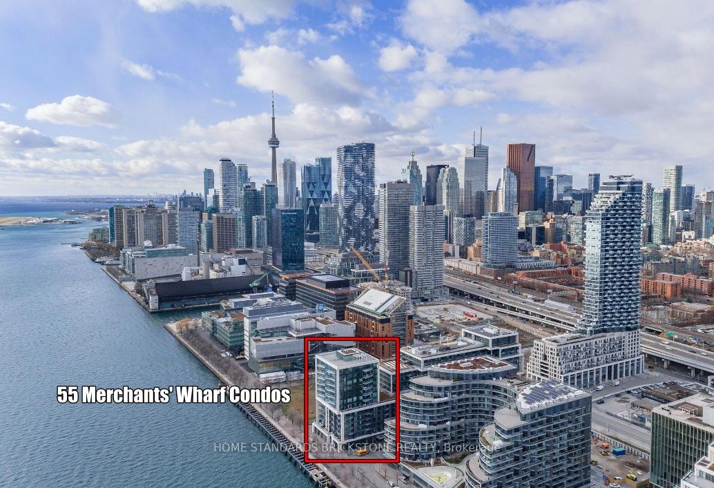 Front of Unit 515, 55 Merchants' Wharf