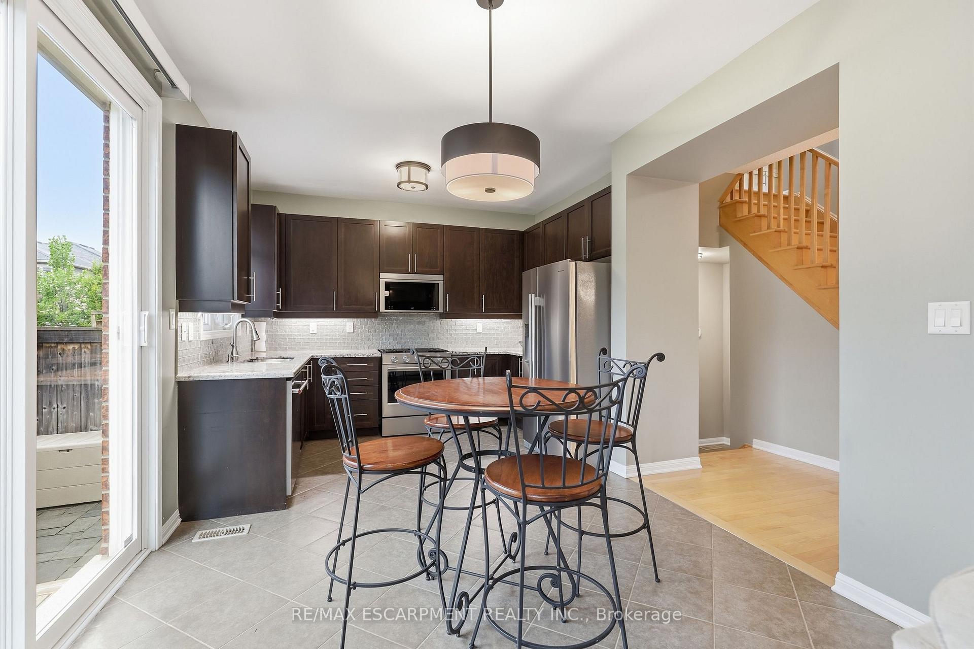 Photo 15 of 149 Willet Terrace, Milton, Harrison — HOMEH