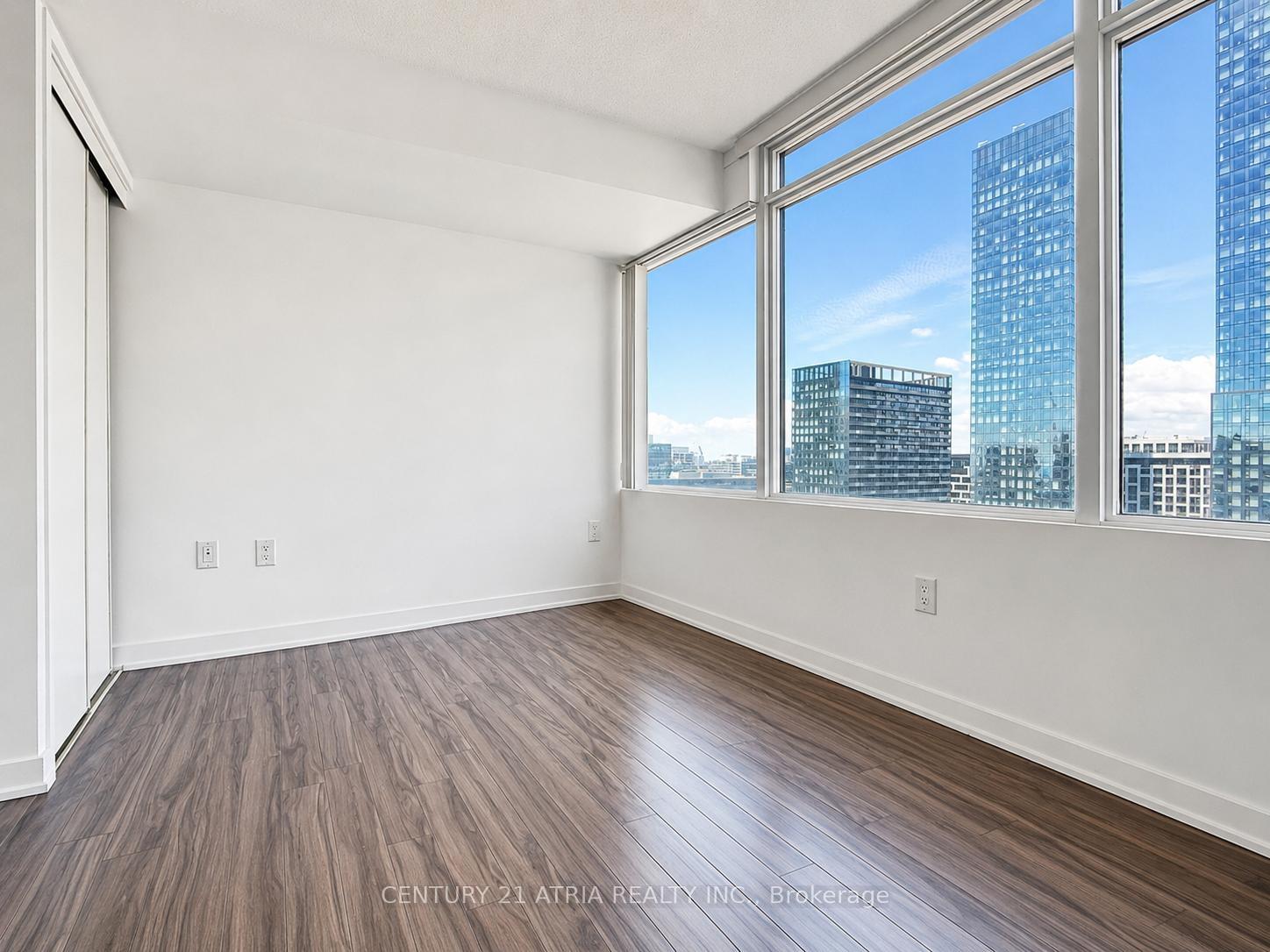Photo 4 of Unit 2116, 25 Telegram Mews, Toronto, Waterfront Communities — HOMEH