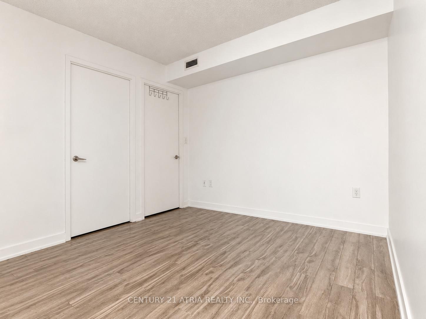 Photo 5 of Unit 2116, 25 Telegram Mews, Toronto, Waterfront Communities — HOMEH